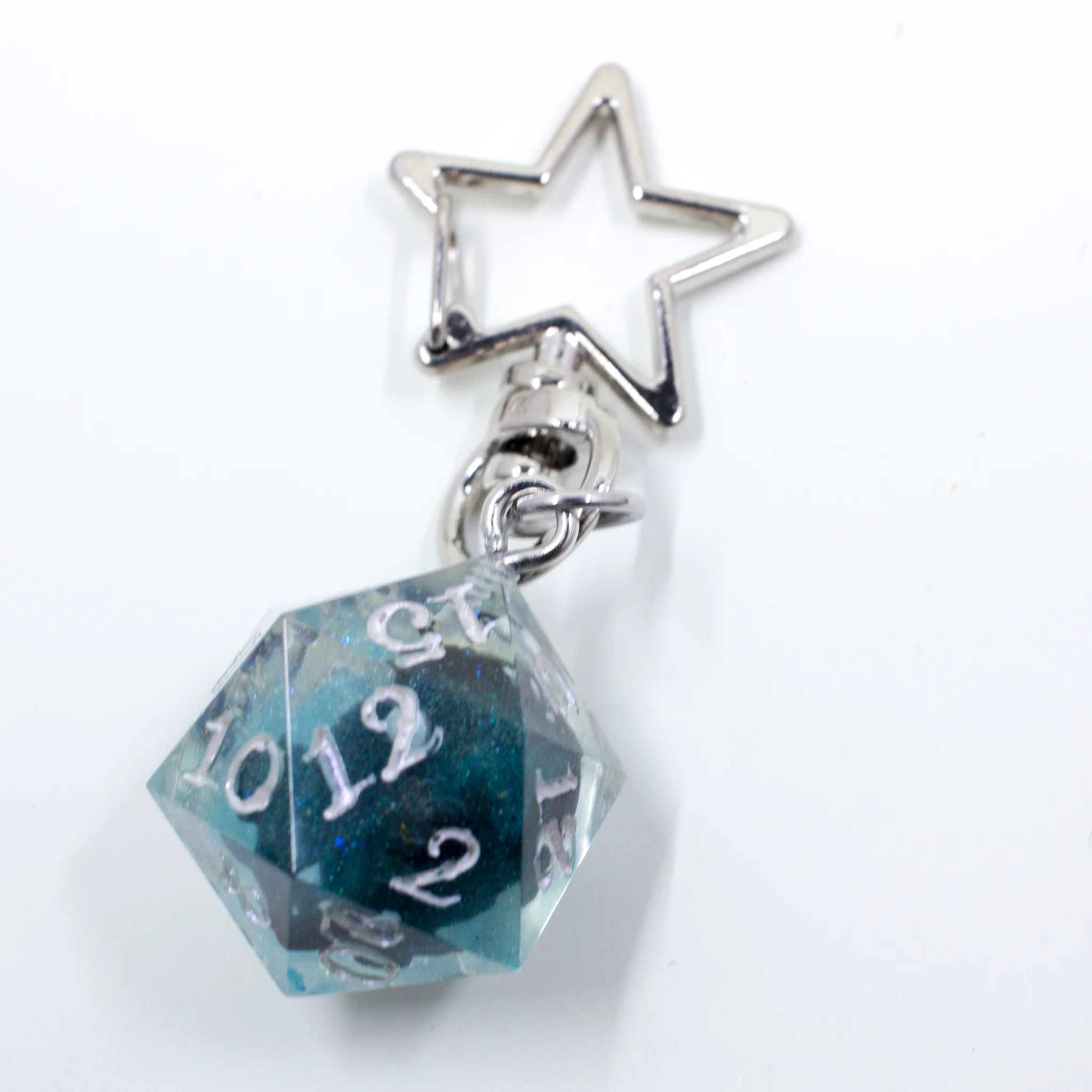 Blue Crystal Atelier - D20 Keychain - Image 7